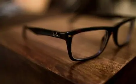 Stay Safe: Ray-Ban Meta Glasses May Have Privacy Issues