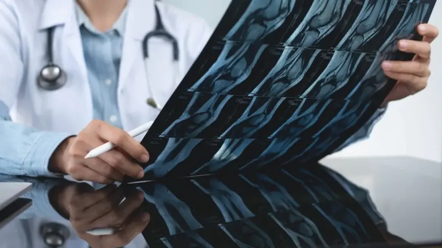 University of Surrey Researchers Develop AI Model to Predict Knee X-rays One Year Ahead Transforming Osteoarthritis Care