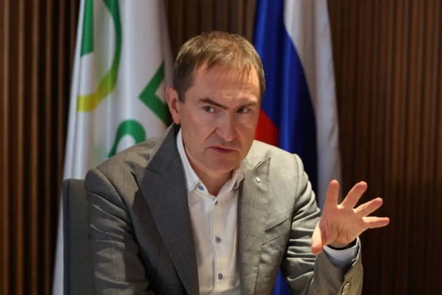 Russia Warns of New Global AI Club Paralleling Nuclear Power, Pushes for Domestic AI Sovereignty