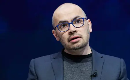 AI Heavyweights Clash: Google’s Demis Hassabis and Meta’s Yann LeCun Spar Over the Reality of AGI