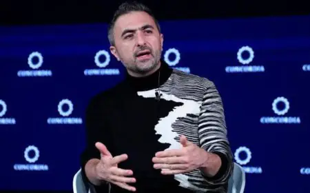 Microsoft AI Chief Predicts Total White Collar Automation Within Eighteen Months