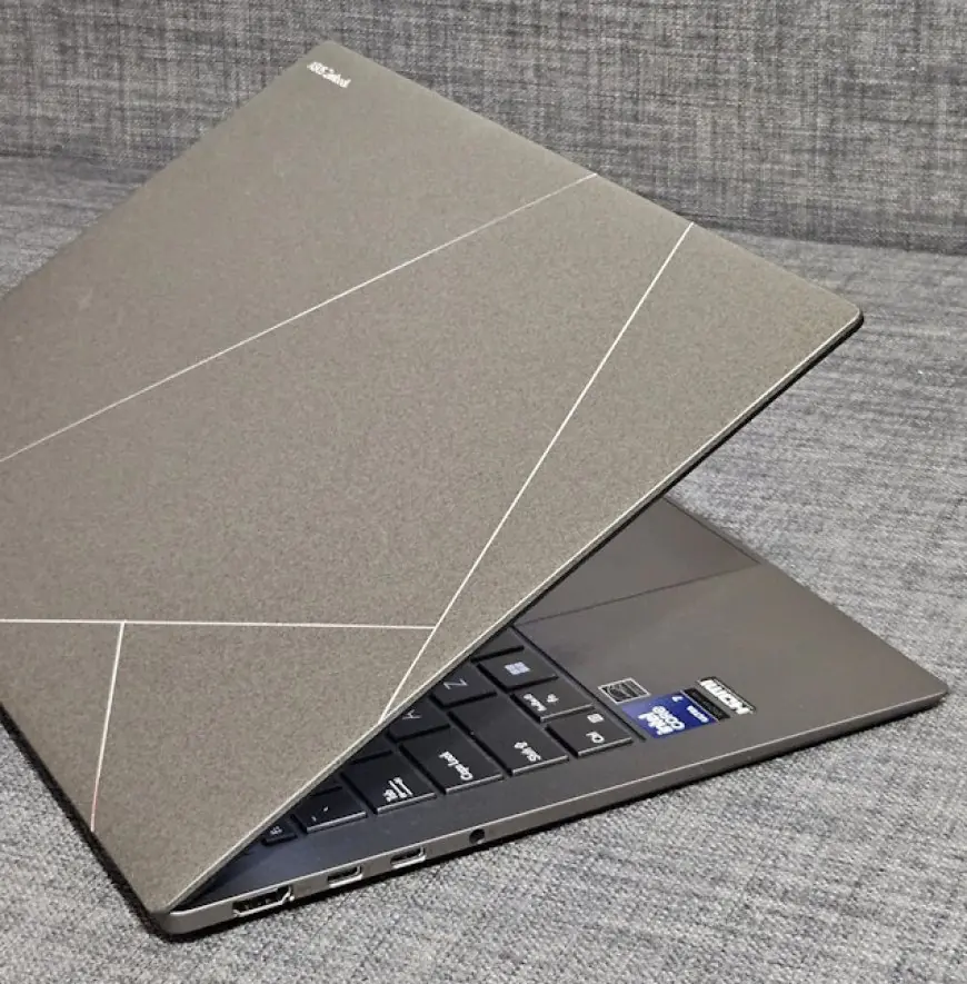 How the Asus Zenbook S14 and Nova 2 Ultra are redefining AI hardware this April