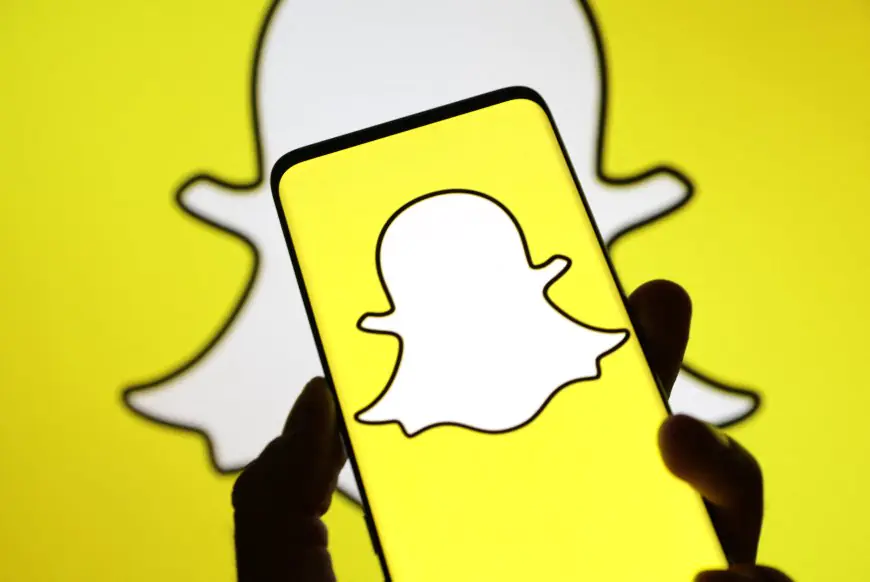 Snapchat Is Turning AI Chat Into The Future Of Digital Advertising