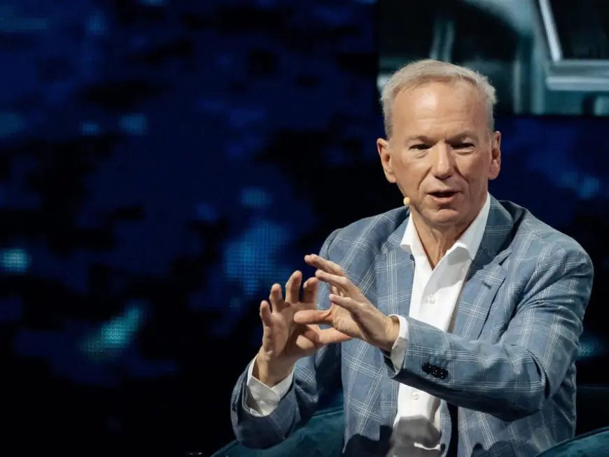 Over 200 Economists and Researchers Warn AI Transformation Will Happen in "Years, Not Decades"
