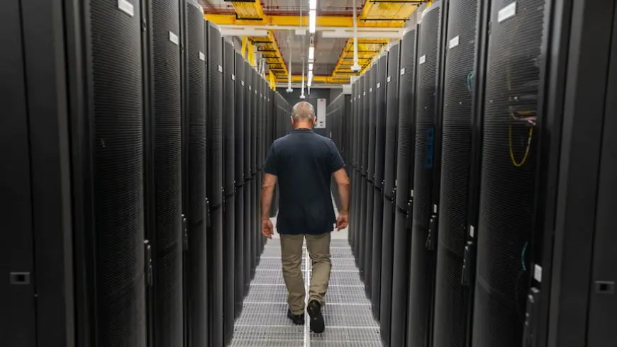 Australia Warns AI Data Center Boom Could Trigger New Power and Water Pressure