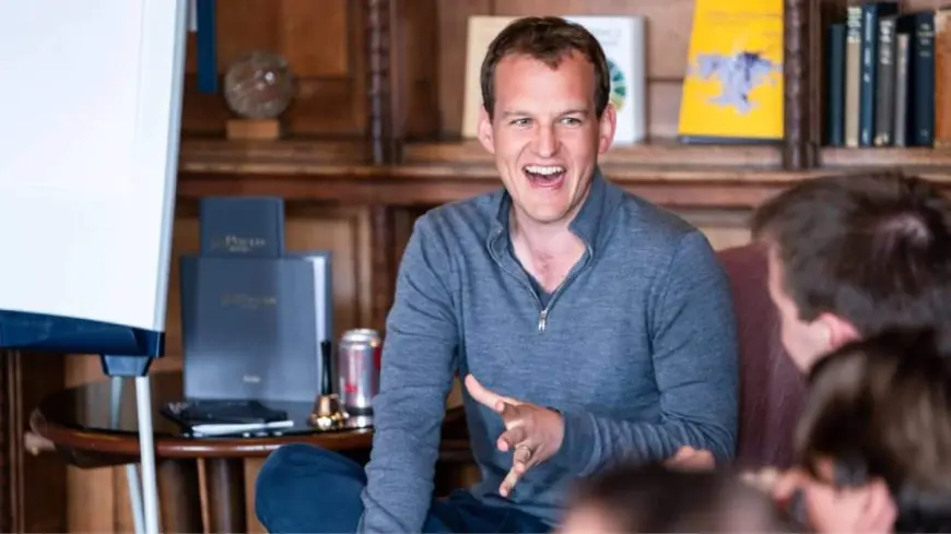 UK AI Strategy Architect Joins Anthropic, Triggering Conflict-of-Interest Questions