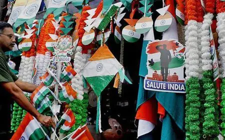 India Tells Social Media Giants to Flag AI Fakes and Rules Are Coming Next