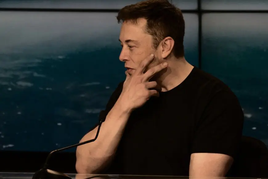 Elon Musk Floats a SpaceX Tesla Merger and Wall Street Flinches